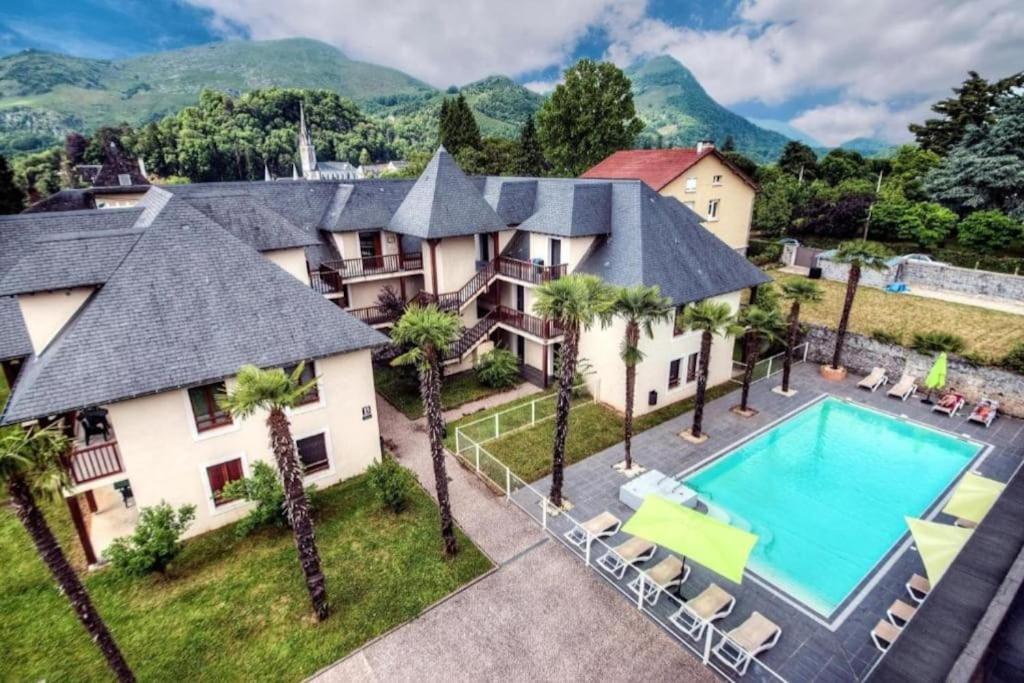 Appartement Du Chamois Roux, Dans Residence De Tourisme 3 Etoiles ルルド エクステリア 写真
